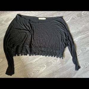 Black crop! Long sleeve! Pics don’t do it justice